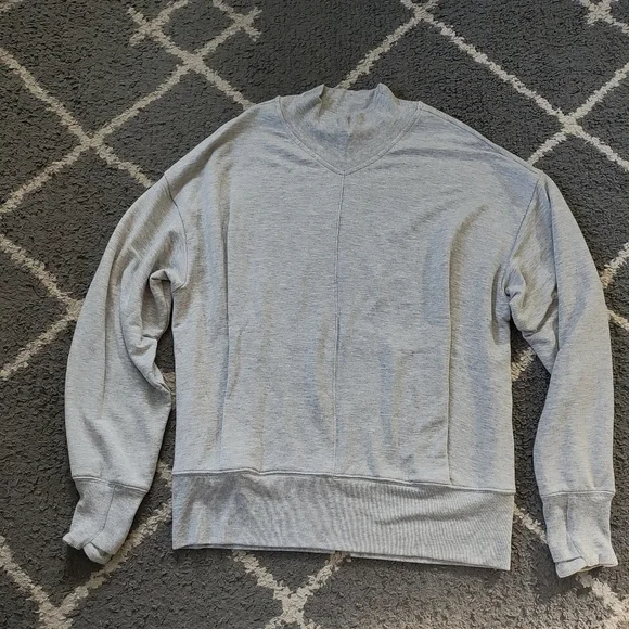 Athleta Women's Apollo Crewneck Sweatshirt Athletic Grey Soft Small Petite - Picture 4 of 14